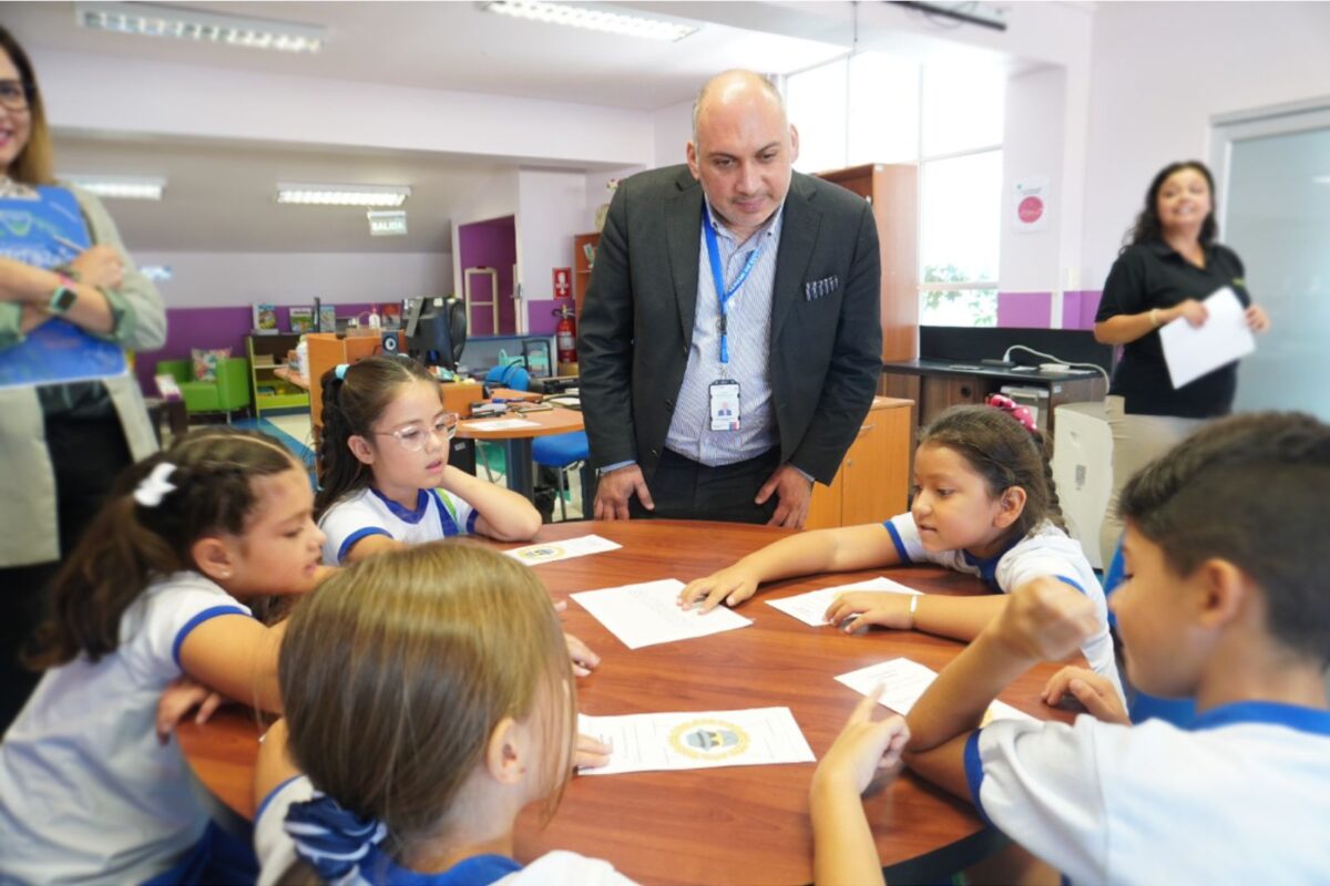 Ministerio de Educación lanza estrategia para la reactivación de la lectura