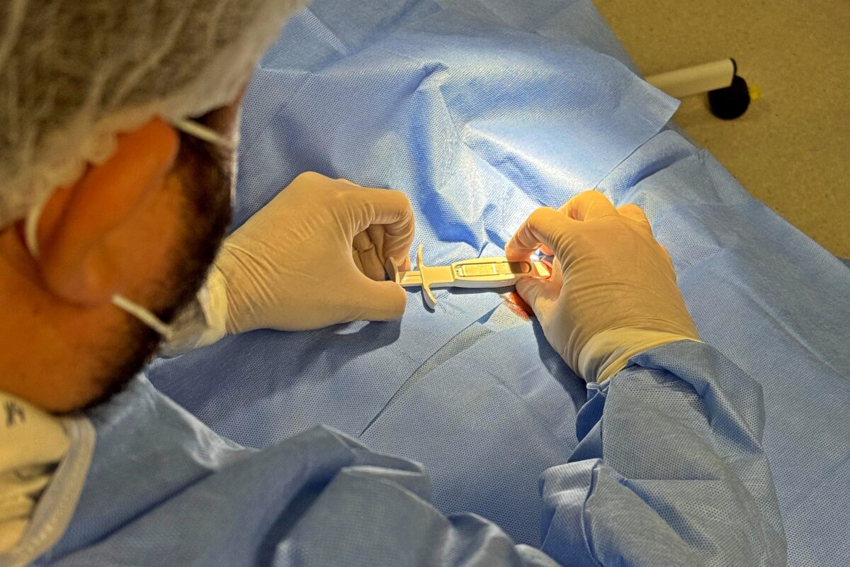 INNOVACIÓN EN EL EQUIPO DE CARDIOLOGÍA DEL HRA: NUEVA ERA EN LA MONITORIZACIÓN DE ARRITMIAS