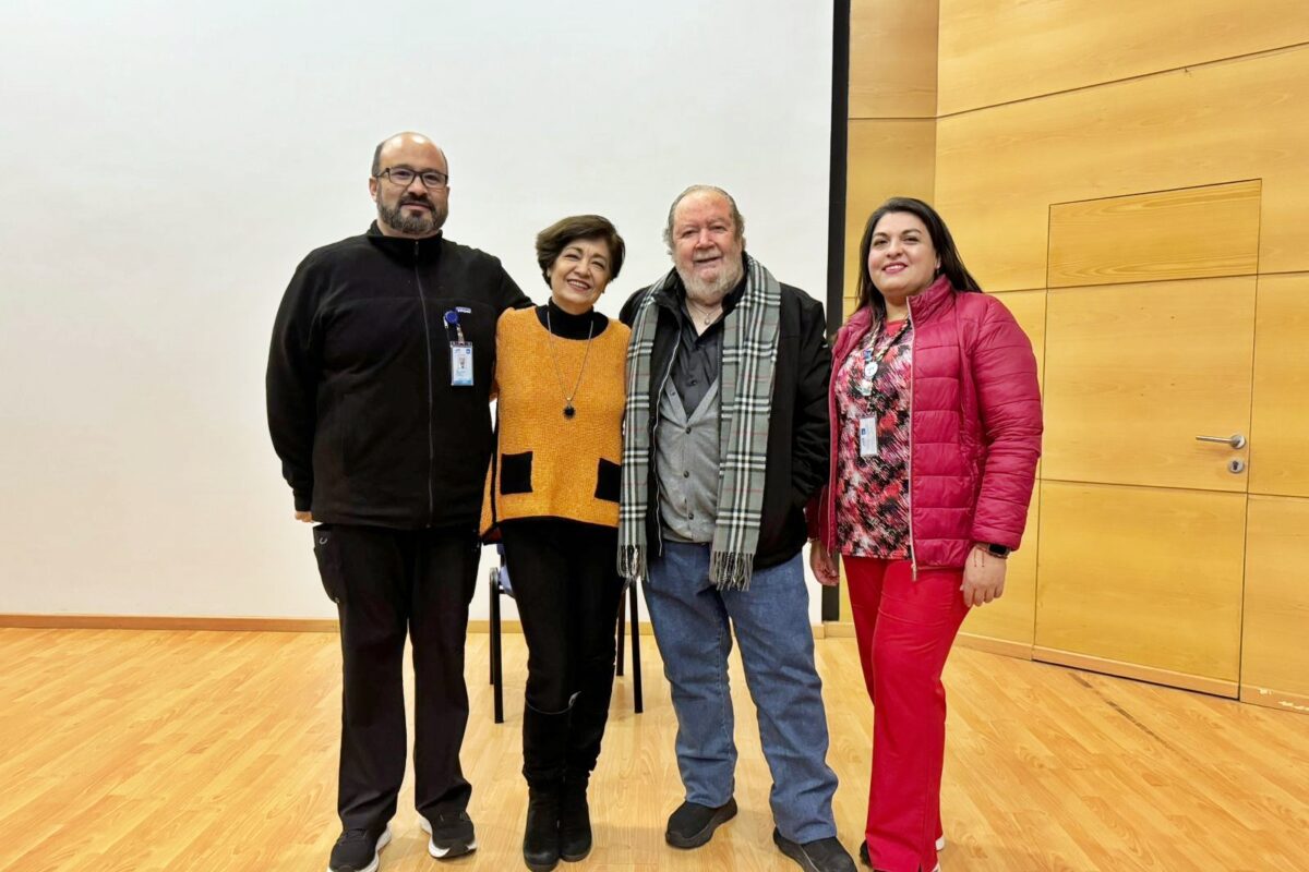REFERENTES DE LA PSICOLOGÍA DICTARON CHARLA EN SALUD MENTAL EN EL HCUA