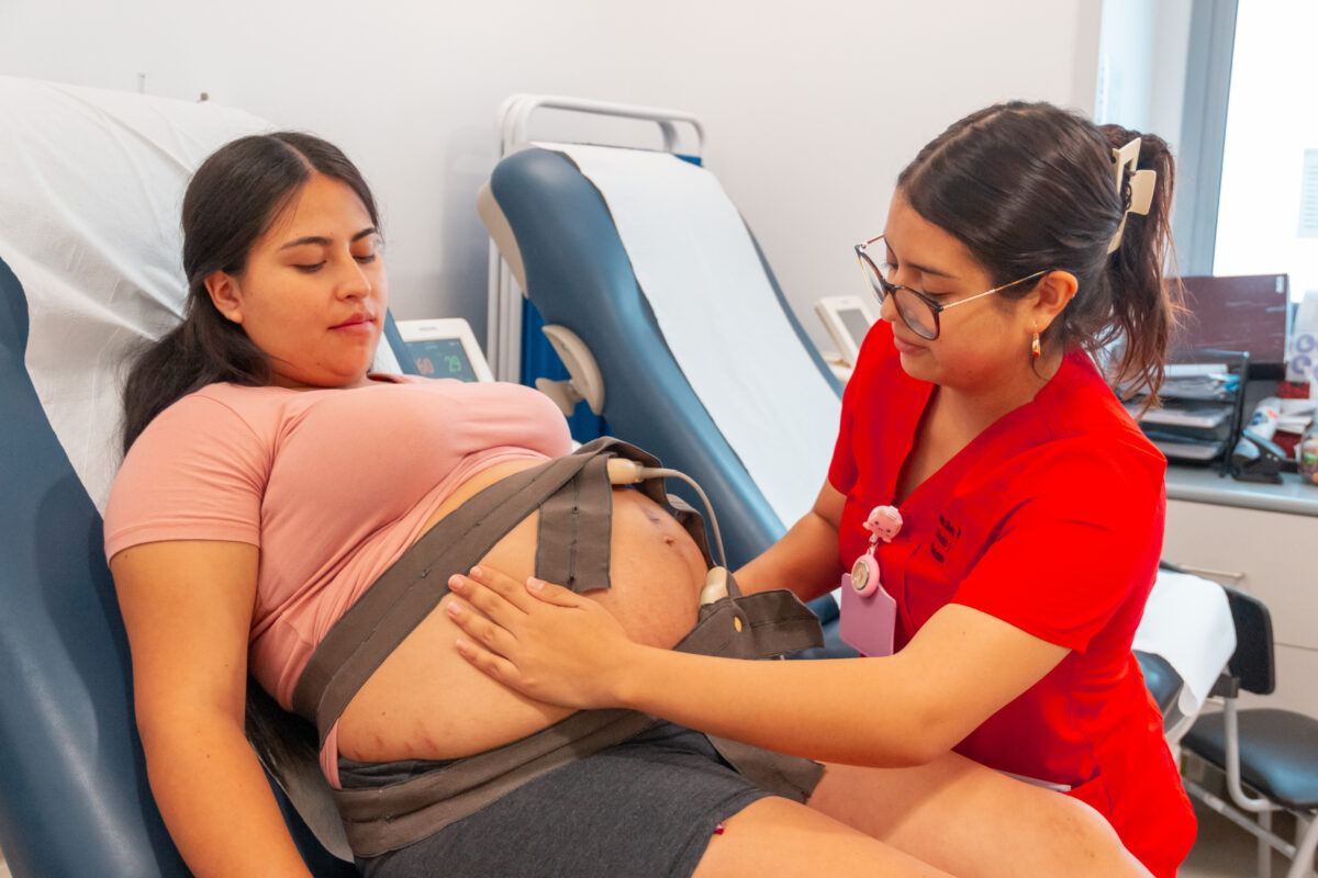 EL  VITAL ROL DE LAS MATRONAS: PRESENTES EN LA SALUD DE LAS MUJERES EN TODAS LAS ETAPAS DE LA VIDA