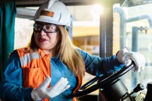 SIERRA GORDA SCM ABRE POSTULACIONES A VECINOS DE LA COMUNA PARA QUE TRABAJEN EN SUS OPERACIONES