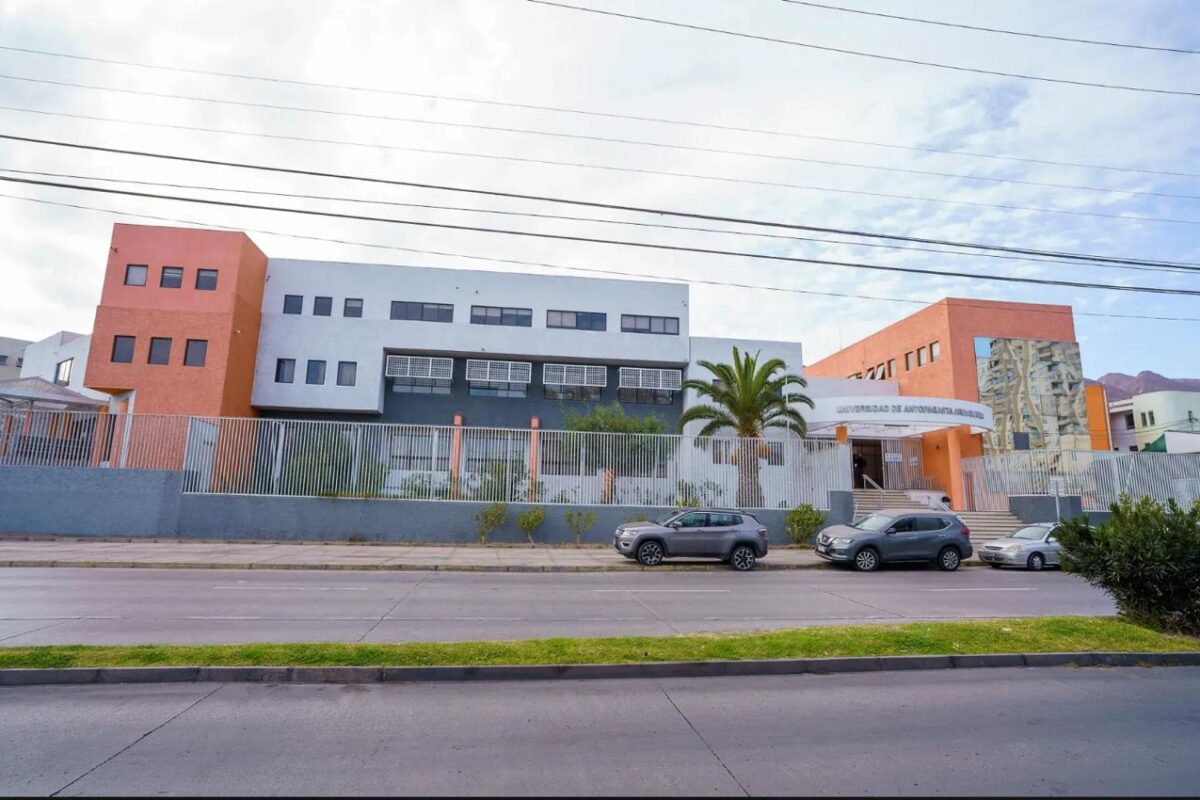 UA SE ADJUDICÓ PROYECTO QUE FORMARÁ A ESPECIALISTAS MÉDICOS EN ÁREAS CRÍTICAS PARA LA REGIÓN