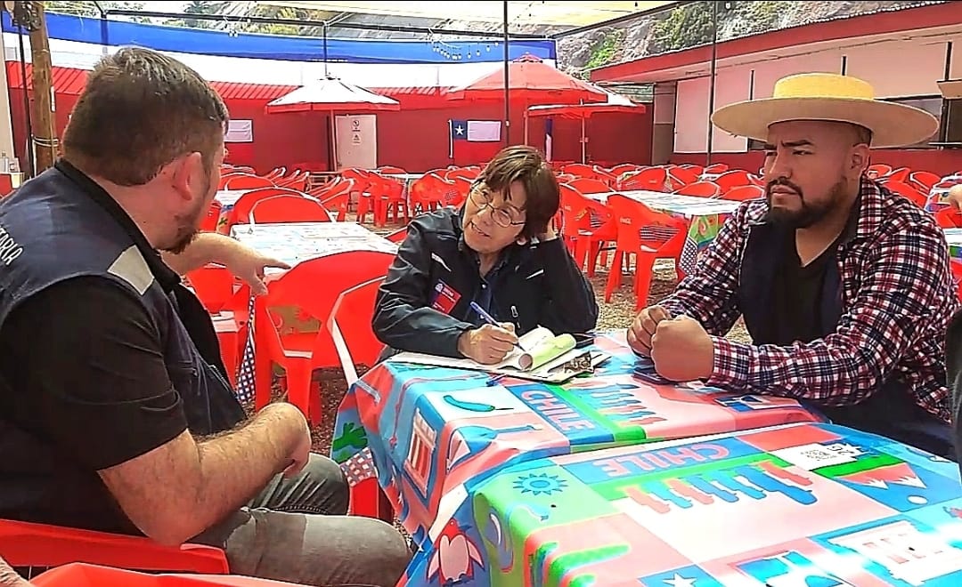 75% DE FONDAS Y RAMADAS CON VISTO BUENO DE SALUD