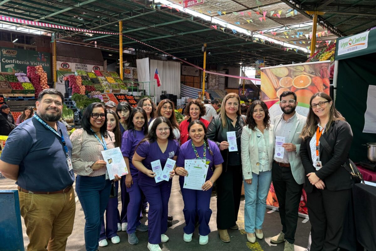 UNIVERSIDAD DE ANTOFAGASTA Y VEGA CENTRAL PROMUEVEN CONSUMO RESPONSABLE DE LOS ALIMENTOS