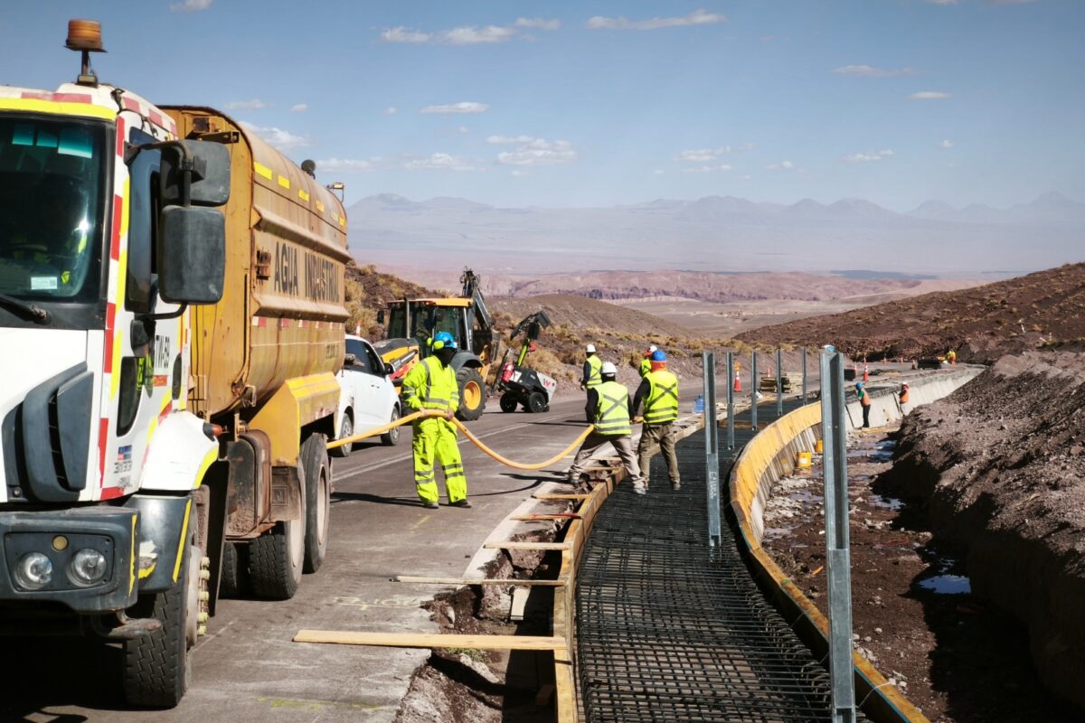 MOP TOMA MEDIDAS PARA ENFRENTAR LLUVIAS ESTIVALES AL INTERIOR DE LA REGIÓN